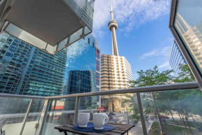 Rogers Center and CN Tower 2BR 2BTH Apt with Parking DT